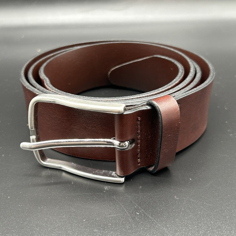 Allen Edmonds Broadway Avenue Italian Calfskin Leather Belt 44 39616 Chili Brown